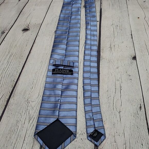 JOS. A. Bank Light Blue Navy White Striped Tie - Picture 5 of 8